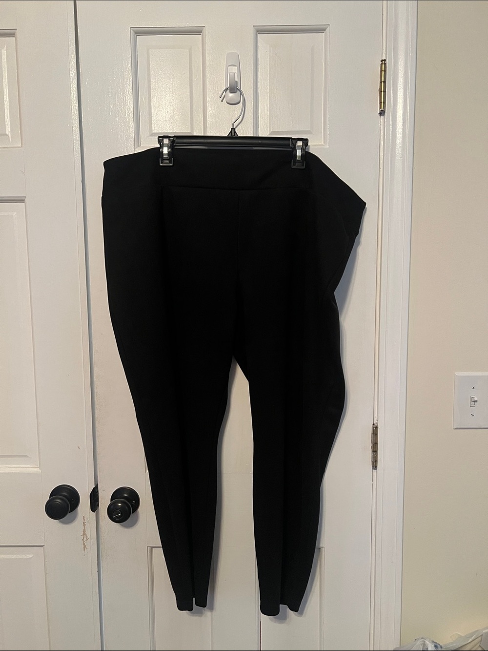 The Pioneer Woman Velvet Black Skinny High-Waist Pants